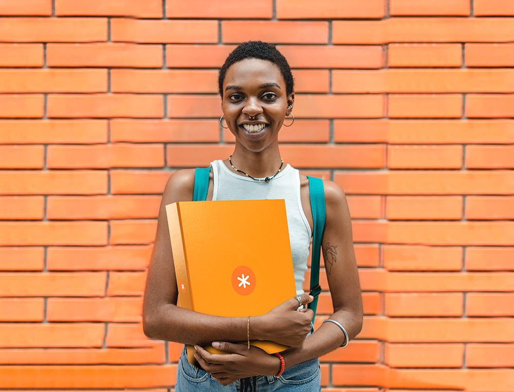 CARPETA 4 ANILLAS 40 MM MIXTAS ANTARTIK A4 FORRADA COLOR MOSTAZA